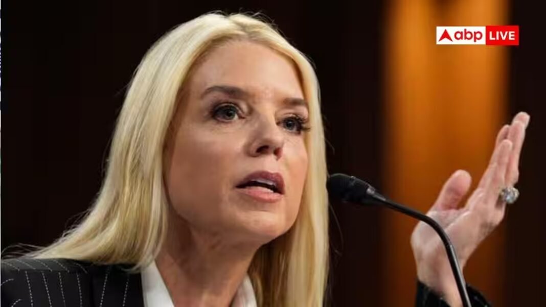 ईरान जंग में फंसे डोनाल्ड ट्रंप का बड़ा एक्शन,  अमेरिका की अटॉर्नी जनरल पाम बोंडी को हटाया