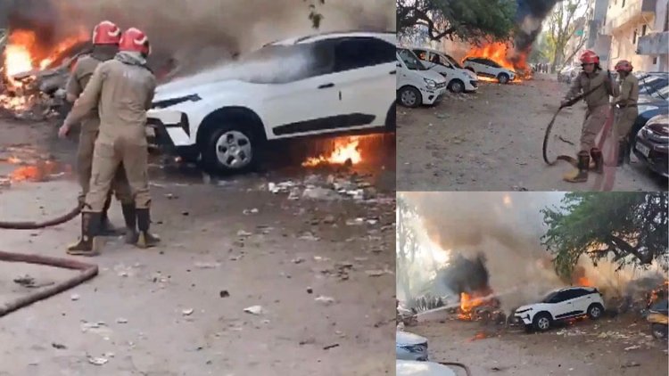 Delhi Fire: शाहदरा में रेलवे लाइन के किनारे एमसीडी पार्किंग में लगी आग, 10 कार समेत 13 वाहन जलकर खाक