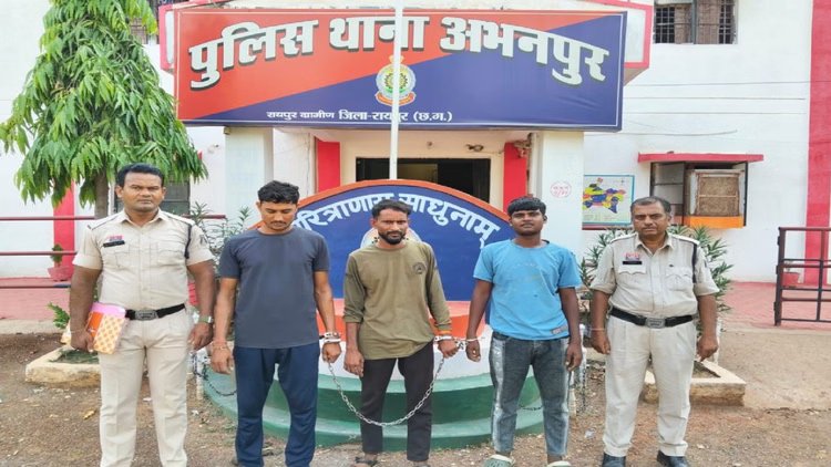 Raipur News: बिजली कटौती बनी विवाद की वजह, पेट्रोल पंप Raipur News: बिजली कटौती बनी विवाद की वजह, पेट्रोल पंप कर्मचारियों पर लाठी-डंडों से हमला, आरोपी गिरफ्तार