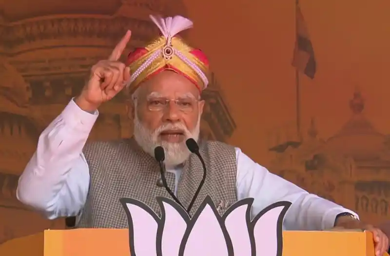 pm-modi-launches-development-projects-in-hyderabad हैदराबाद में विकास परियोजनाओं का शुभारंभ करते प्रधानमंत्री नरेंद्र मोदी