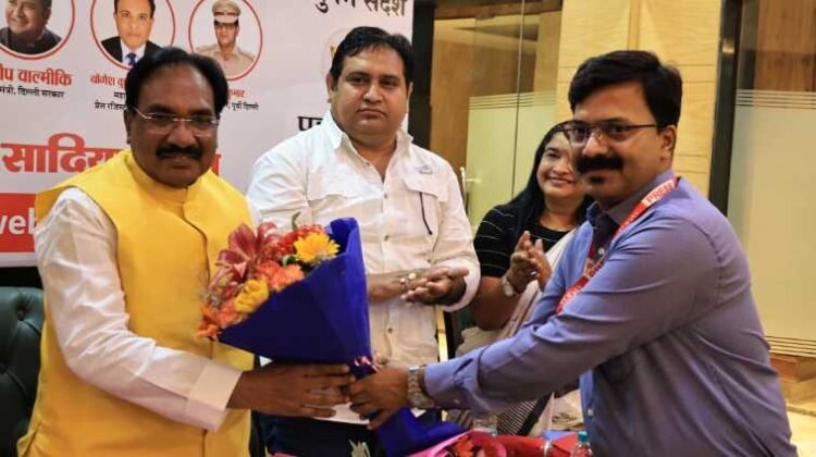 webvarta-hindi-patrakarita-divas-seminar-samman-samaroh-delhi
