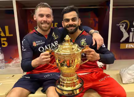 क्वालीफायर-1 से पहले RCB को मिली बड़ी खुशखबरी, विराट कोहली क्वालीफायर-1 से पहले RCB को मिली बड़ी खुशखबरी, विराट कोहली के साथ वापसी करेंगे फिल सॉल्ट!