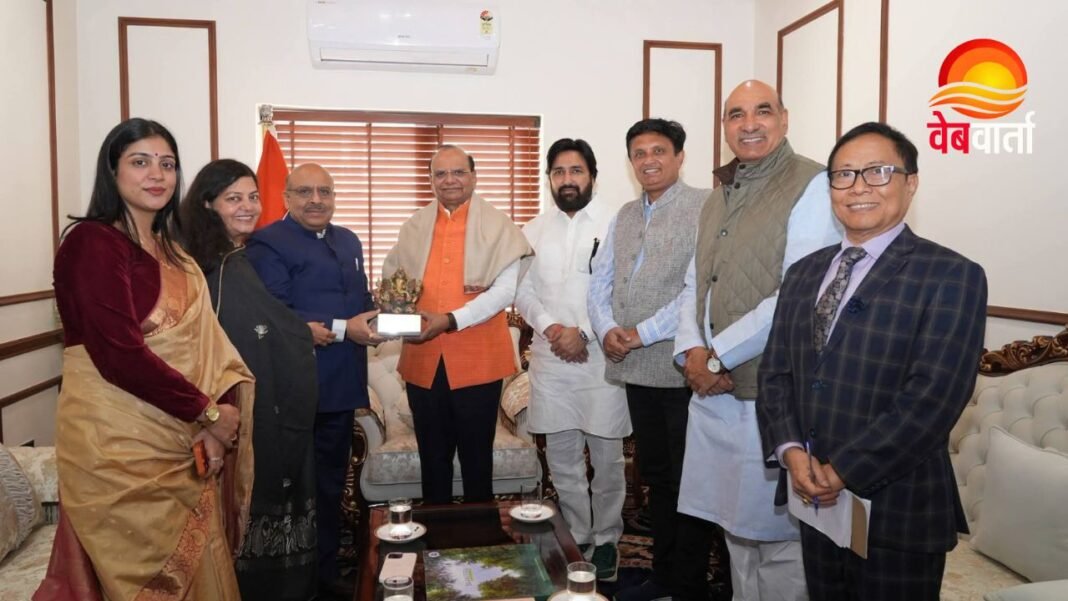 Delhi Assembly Ladakh Visit Meeting Delhi Assembly Ladakh Visit के दौरान विजेंद्र गुप्ता और उपराज्यपाल विनय कुमार सक्सेना की बैठक