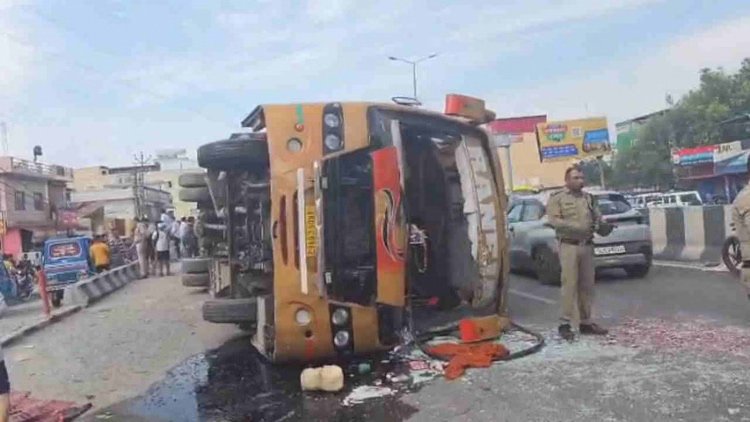 Haridwar: राजस्थान के यात्रियों से भरी बस अनियंत्रित होकर पलटी, मची चीख पुकार, एक महिला की मौत, 25 घायल