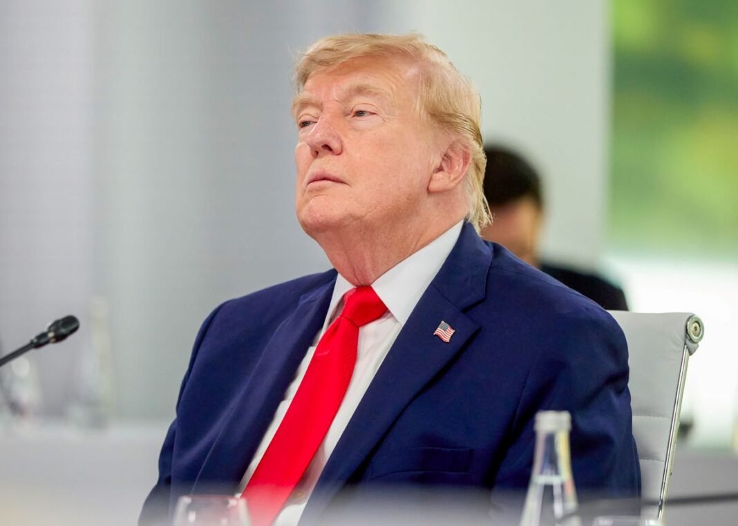Trump रूस से तेल खरीदने पर भारत पर 100% टैरिफ का खतरा, ट्रंप के नए कानून से बढ़ी चिंता