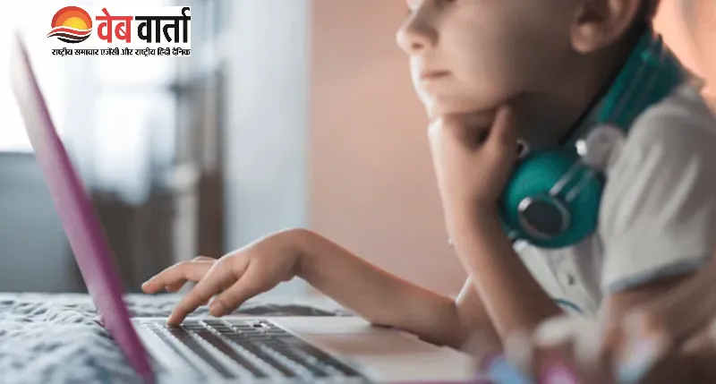 डिजिटल होमवर्क का बढ़ता चलन: बच्चों के बचपन, अनुशासन और शिक्षा पर सवाल