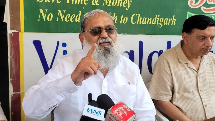 मंत्री विज का एलान: 7 लाख परिवारों को बिजली बिल से मुक्ति, हरियाणा में शुरू होगी बिना लोन वाली सोलर योजना