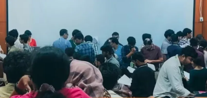 odisha-pg-medical-exam-question-paper-viral-investigation ओडिशा पीजी मेडिकल परीक्षा में प्रश्नपत्र की तस्वीरें वायरल, विश्वविद्यालय ने शुरू की जांच