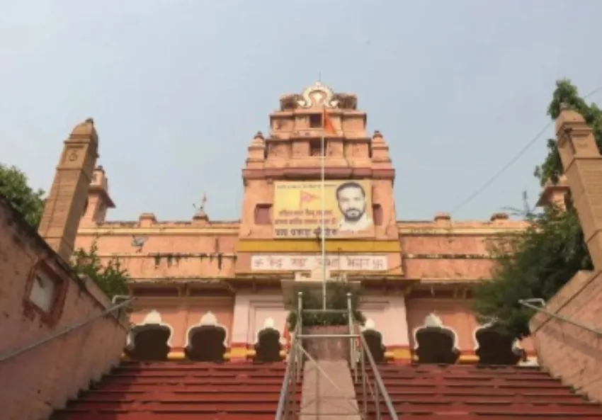 akhil-bharatiya-hindu-mahasabha-leadership-dispute-patiala-house-hearing-5-august अखिल भारतीय हिंदू महासभा नेतृत्व विवाद: पटियाला हाउस न्यायालय में पांच अगस्त को अहम सुनवाई