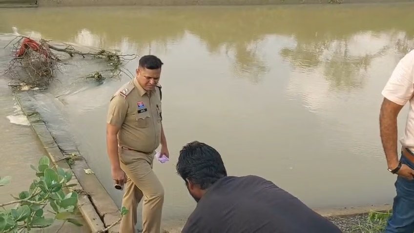 जांजगीर-चांपा: बोरी में डालकर नहर में फेंका शव, गर्दन पर मिले धारदार हथियार के निशान, हत्या की आशंका