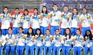 एशियन गेम्स 2026: खत्म हुआ 44 साल का इंतजार, भारतीय महिला हॉकी टीम ने चीन को हराकर जीता गोल्ड मेडल 7 Sports 08 1