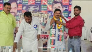 मदारी पासी के विचारों को जन-जन तक पहुंचाएगी लोक जनशक्ति पार्टी, कछौना में हुआ भव्य आयोजन 1 WhatsApp Image 2026 10 26 at 5.24.08 PM